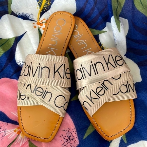 Brand New Calvin Klein Multi Cross Fabric Strap Slides Sandals - Picture 7 of 10